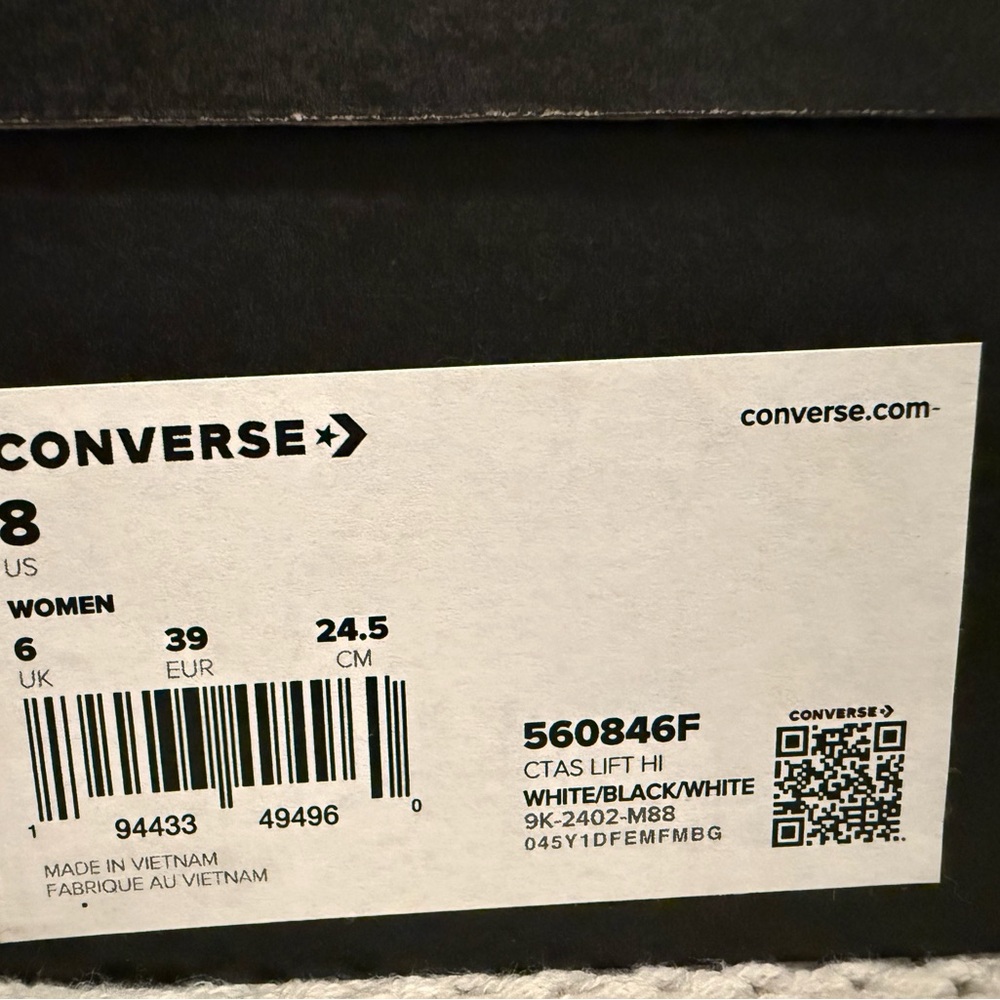 White Hightop Platform Converse
Brand new Never been worn before
Size: women’s 8 - Picture 3 of 3